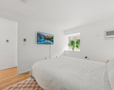 15 Hammond Plaza - Photo Thumbnail 26