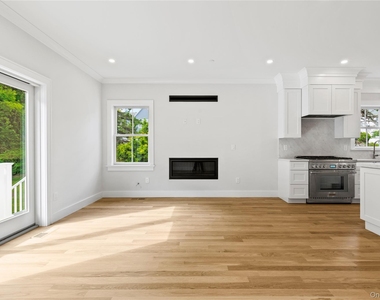 86 B Maple Avenue - Photo Thumbnail 3