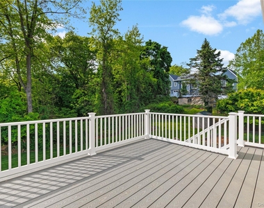 86 B Maple Avenue - Photo Thumbnail 25