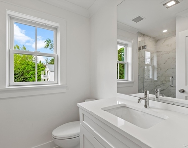 86 B Maple Avenue - Photo Thumbnail 19