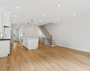 86 B Maple Avenue - Photo Thumbnail 2