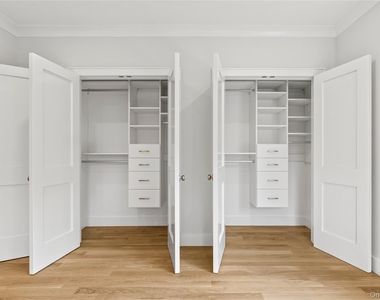 86 B Maple Avenue - Photo Thumbnail 9