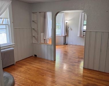 155 Main Street - Photo Thumbnail 5