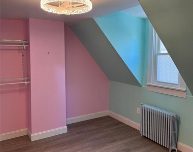 155 Main Street - Photo Thumbnail 11