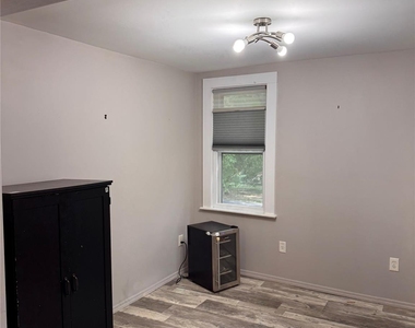 155 Main Street - Photo Thumbnail 14