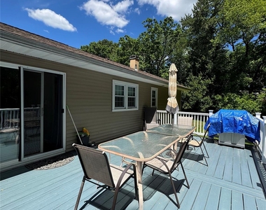 18 Montfort Woods Road - Photo Thumbnail 17