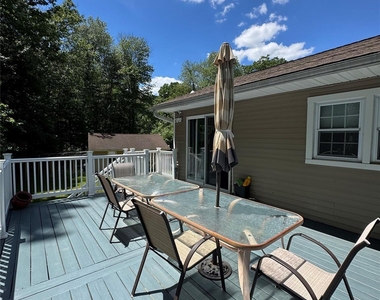 18 Montfort Woods Road - Photo Thumbnail 16