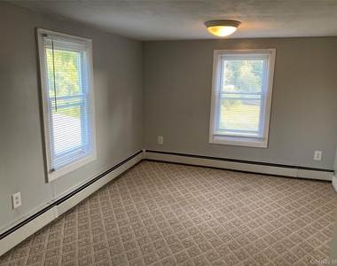1117-1119 Milton Turnpike - Photo Thumbnail 13