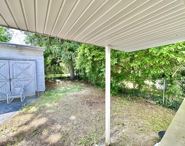 1346 Stanford Street - Photo Thumbnail 21
