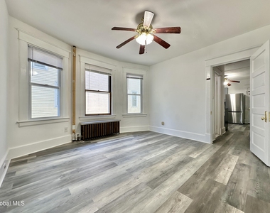 1346 Stanford Street - Photo Thumbnail 7