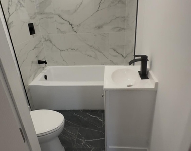 23 Benson Street - Photo Thumbnail 5