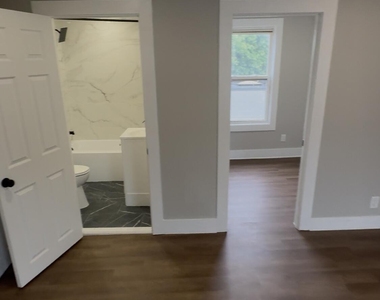 23 Benson Street - Photo Thumbnail 3