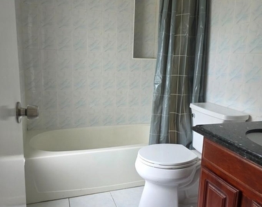 112 Main Street - Photo Thumbnail 10