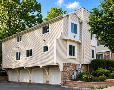 201 Madaline Drive - Photo Thumbnail 17