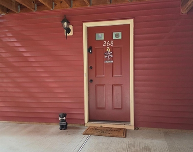 268 Crosspointe Drive - Photo Thumbnail 2