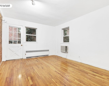 53 W 76th Street - Photo Thumbnail 2