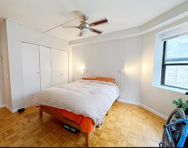 337 W 43rd Street - Photo Thumbnail 8