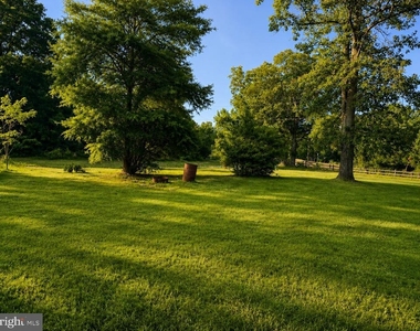 235 Quarry Road - Photo Thumbnail 15