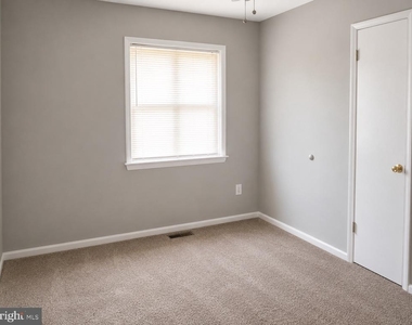 235 Quarry Road - Photo Thumbnail 8