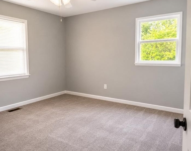 235 Quarry Road - Photo Thumbnail 9