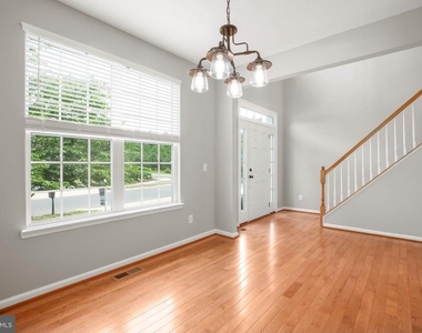 1 Doria Hill Drive - Photo Thumbnail 4