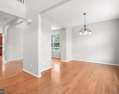 1 Doria Hill Drive - Photo Thumbnail 5