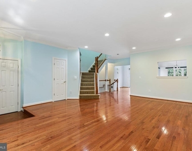 14240 Madrigal Drive - Photo Thumbnail 2