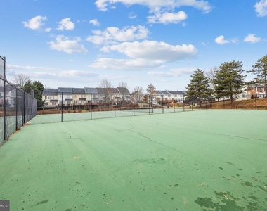 14240 Madrigal Drive - Photo Thumbnail 34