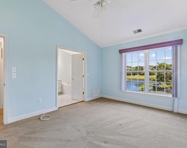 14240 Madrigal Drive - Photo Thumbnail 9