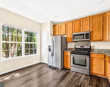 12351 Penzance Lane - Photo Thumbnail 7