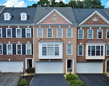 14354 Verde Place - Photo Thumbnail 6