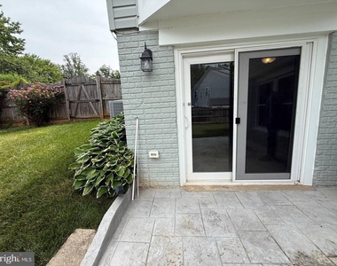 14696 Stratford Drive - Photo Thumbnail 1