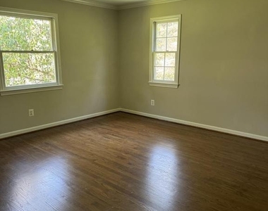 23210 Dover Road - Photo Thumbnail 15