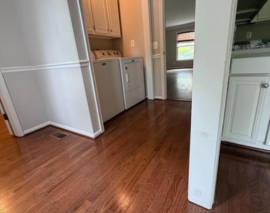 23210 Dover Road - Photo Thumbnail 25