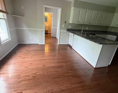 23210 Dover Road - Photo Thumbnail 24