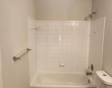 45512 Lakemont Square - Photo Thumbnail 15