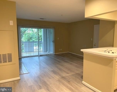 20283 Beechwood Terrace - Photo Thumbnail 7