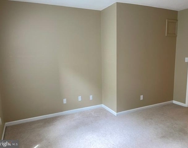 20283 Beechwood Terrace - Photo Thumbnail 11
