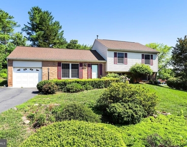1803 E Beech Road - Photo Thumbnail 1