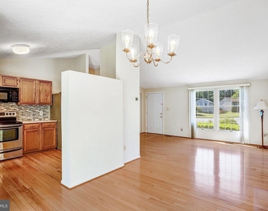 1803 E Beech Road - Photo Thumbnail 9