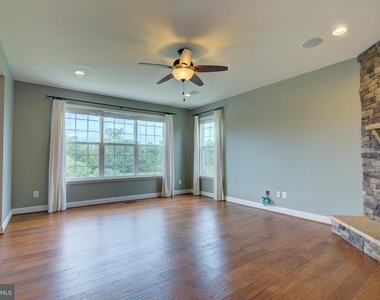 13481 Arcadian Drive - Photo Thumbnail 17