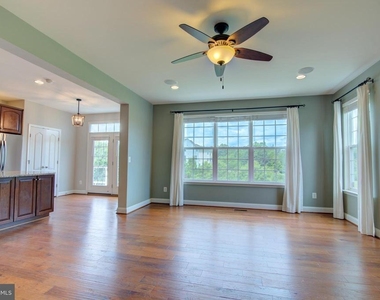 13481 Arcadian Drive - Photo Thumbnail 18
