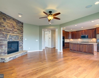 13481 Arcadian Drive - Photo Thumbnail 14