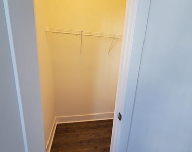 1882 Michael Faraday Drive - Photo Thumbnail 15