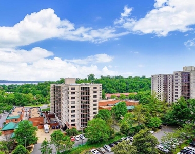 2059 Huntington Avenue - Photo Thumbnail 2