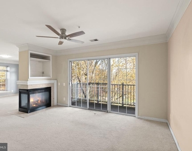 12739 Fair Crest Court - Photo Thumbnail 5