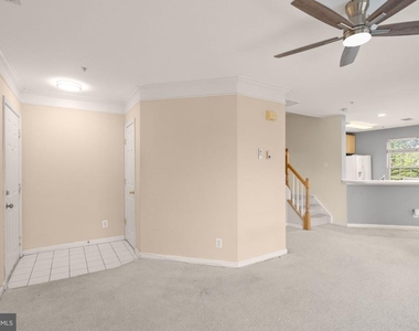 12739 Fair Crest Court - Photo Thumbnail 6
