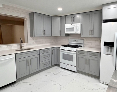 6812 Ericka Avenue - Photo Thumbnail 1