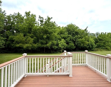6812 Ericka Avenue - Photo Thumbnail 12