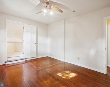 8509 Cyrus Place - Photo Thumbnail 24